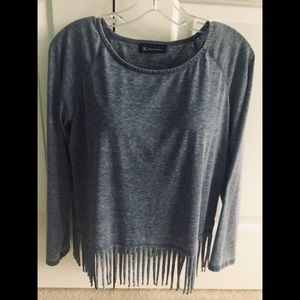 FRINGED LONG SLEEVE TEE